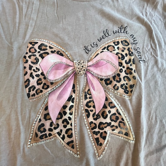 Love and Faith “It Is Well With My Soul” Graphic Tee - Picture 3 of 4